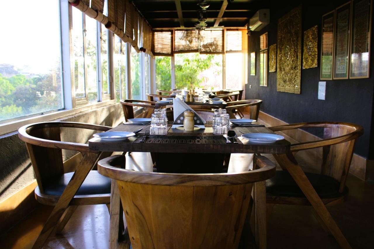אודייפור Tripli Hotels Shiv Villas מראה חיצוני תמונה