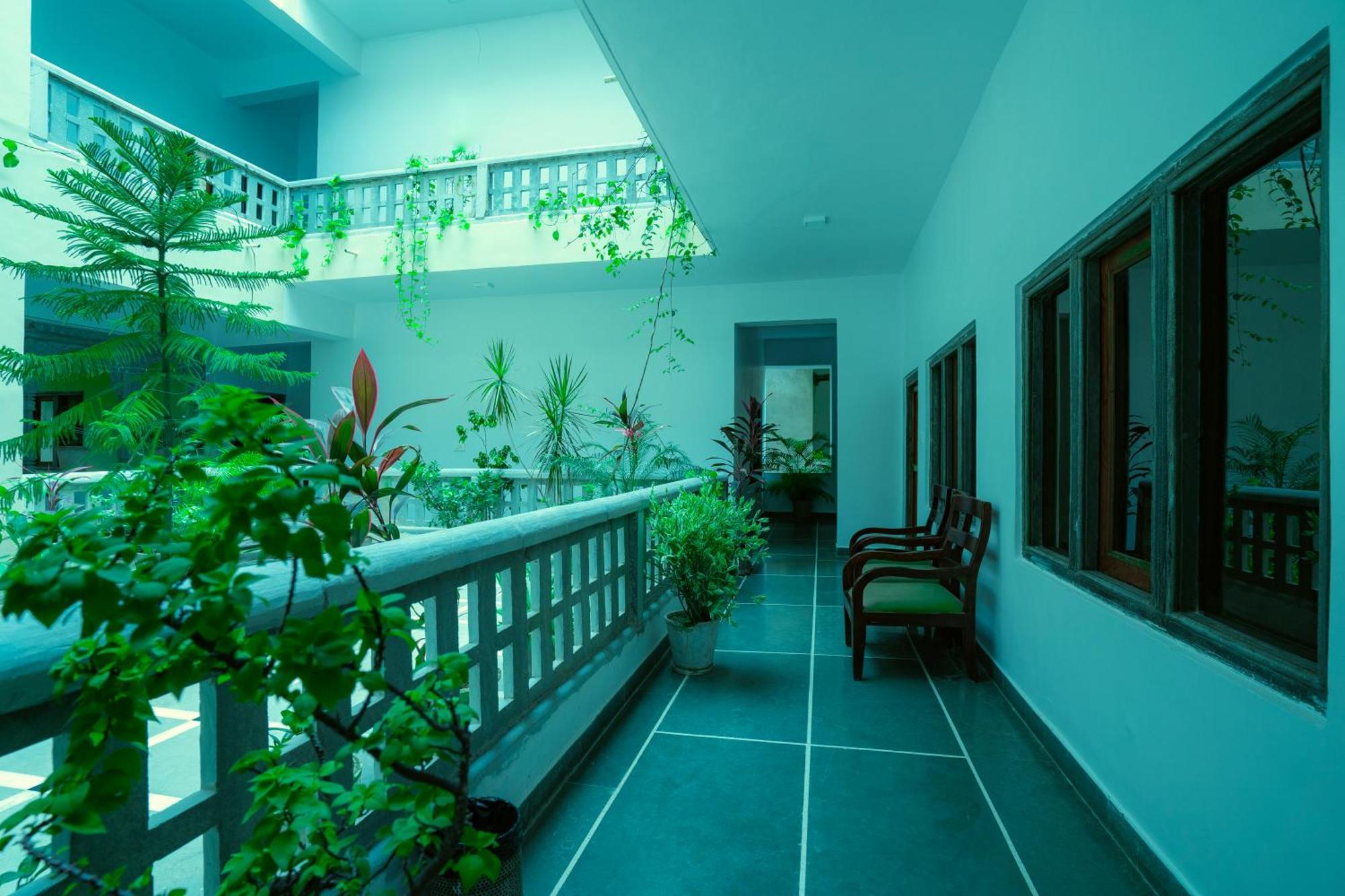 אודייפור Tripli Hotels Shiv Villas מראה חיצוני תמונה