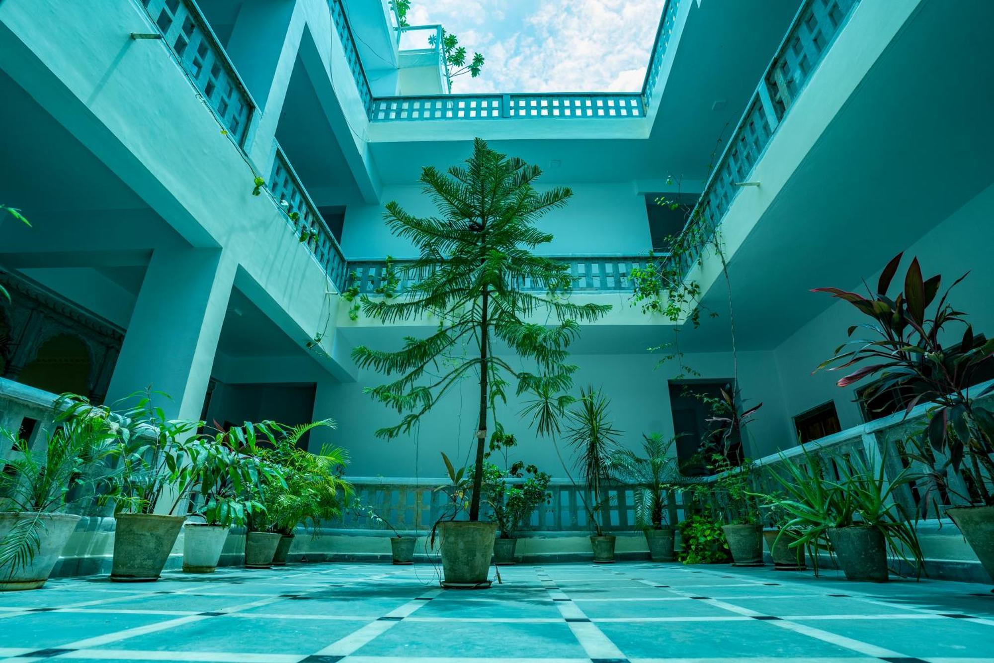 אודייפור Tripli Hotels Shiv Villas מראה חיצוני תמונה
