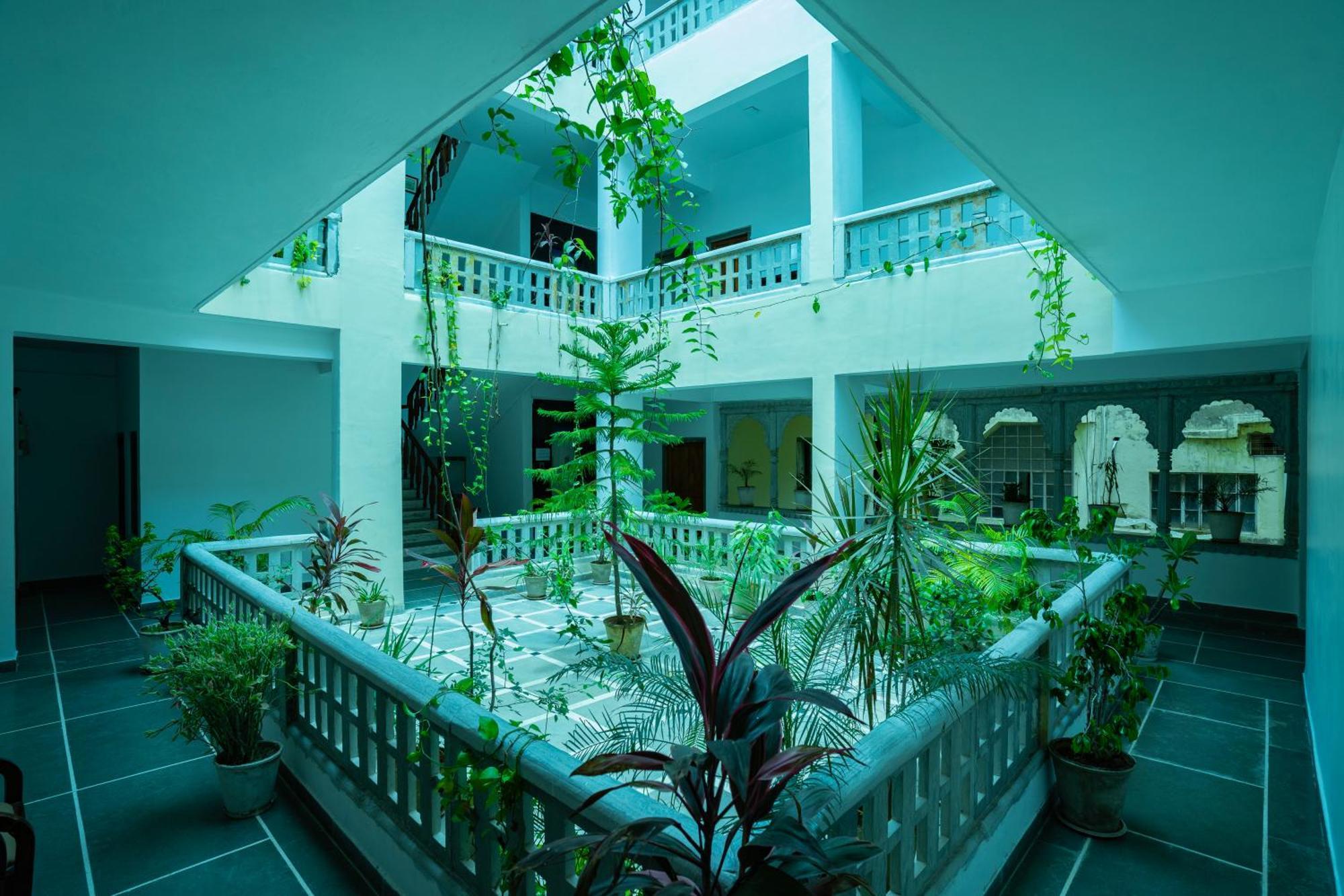 אודייפור Tripli Hotels Shiv Villas מראה חיצוני תמונה