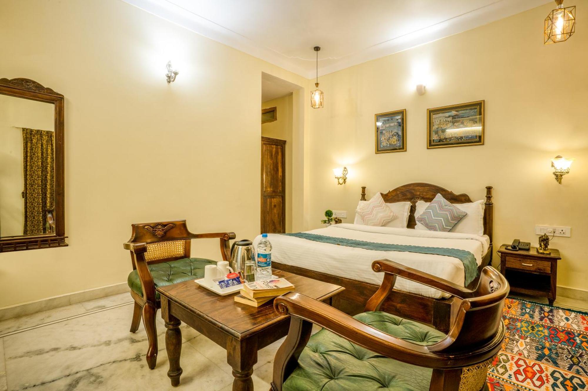 אודייפור Tripli Hotels Shiv Villas מראה חיצוני תמונה